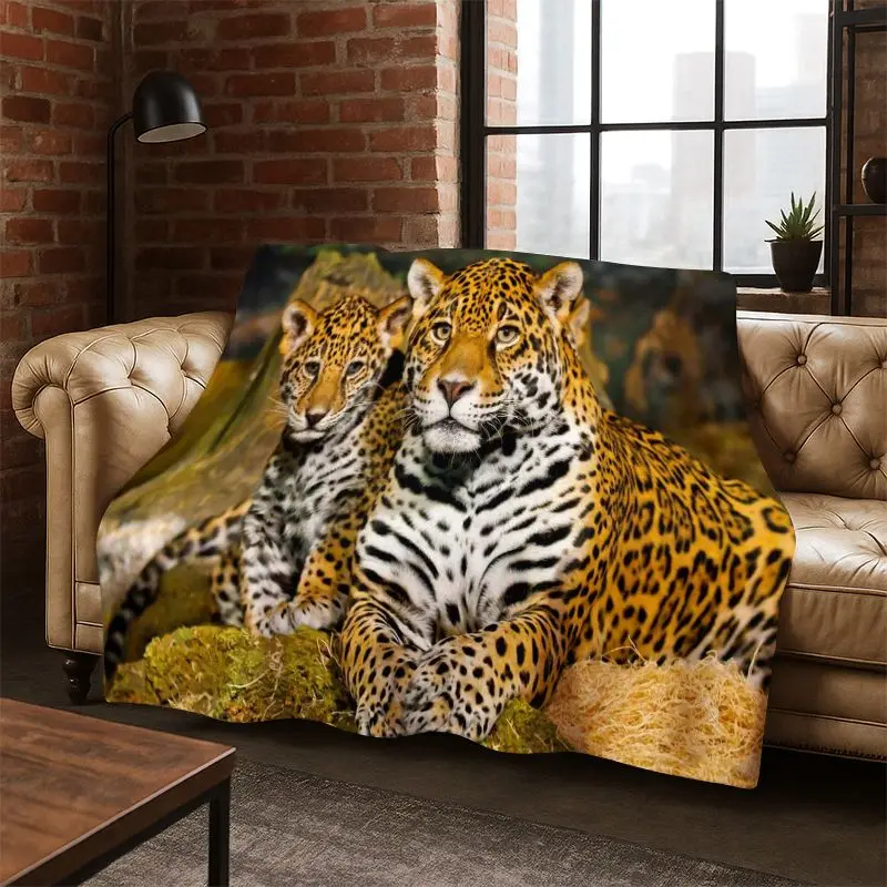 Leopard Cheetah Beast Animal Flannel Blanket Soft Warm Blanket Throw Blanket for Bedroom Living Room Bed Travel Camping Picnic