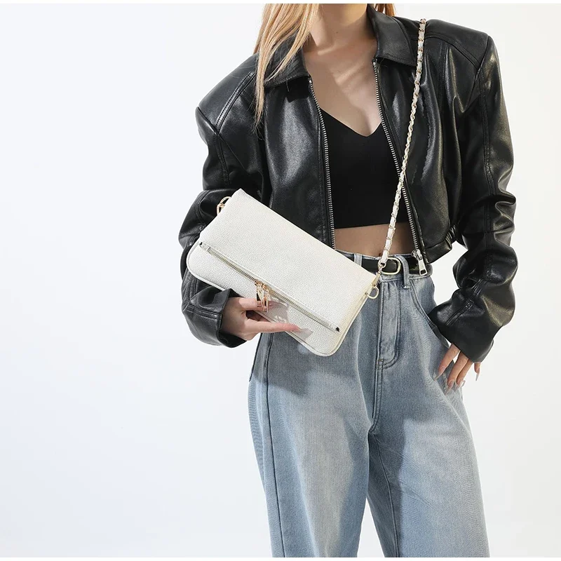 Pebbled Lychee Texure Umhängetasche, kompakte, schicke Umhängetasche mit Unterarmkette, elegante, trendige, kleine, quadratische Damen-Clutchtasche – Detail 19