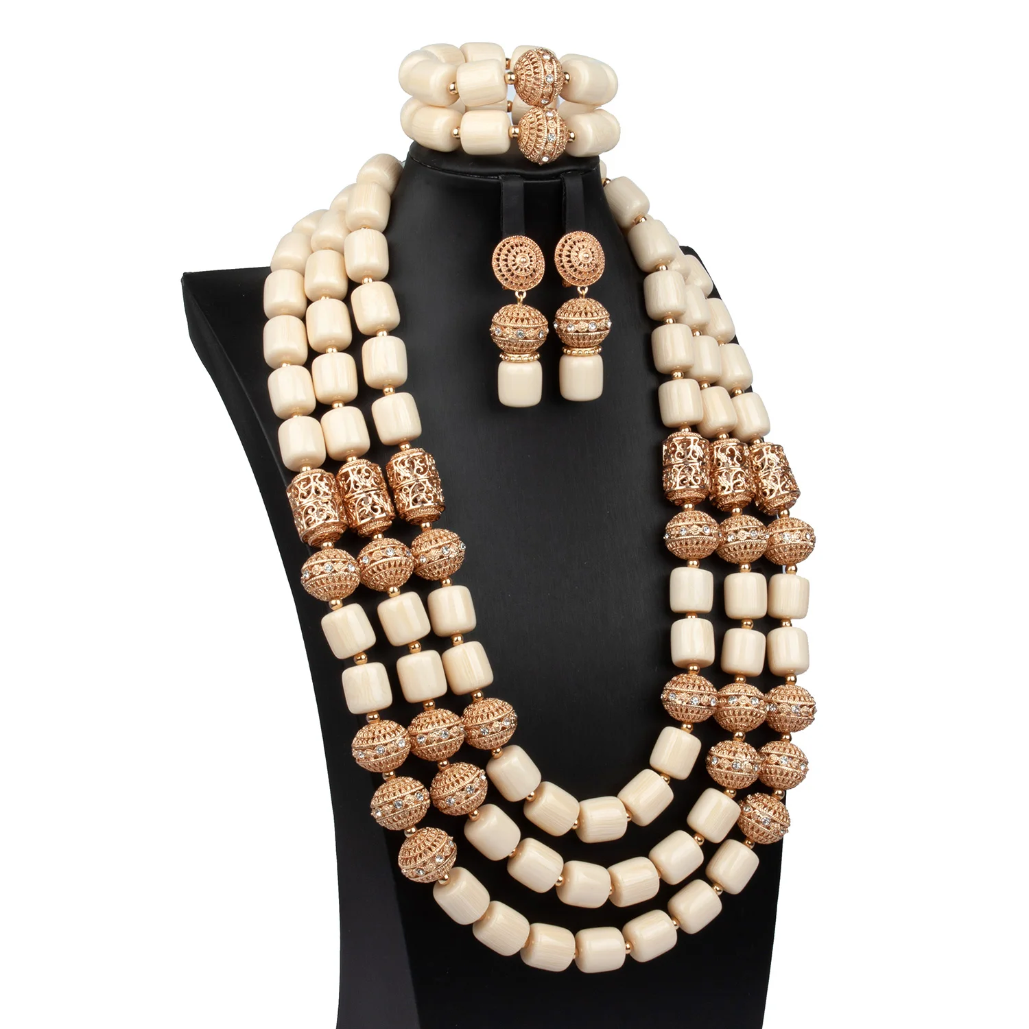 

Artificial Coral Wedding African Bridal Jewelry Set Luxury 3 Layers White Nigerian African Beads Jewelry Set Gift ABS165