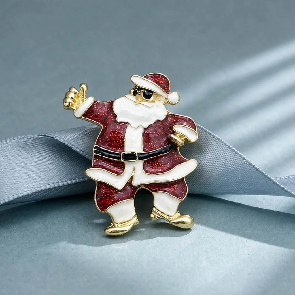 2026 Clothing Pins, Silk Clips, Decorative Pins, Best Matching Accessories, Light Luxury Waterproof Style Brooches, Metal Lapel Pins, Suit Lapel Pins, Christmas Anti-Exposure Brooches, Versatile, Personalized Outfits, Badge Brooches, High Aesthetic Value, Niche, Couples, Anti-Exposure Tool