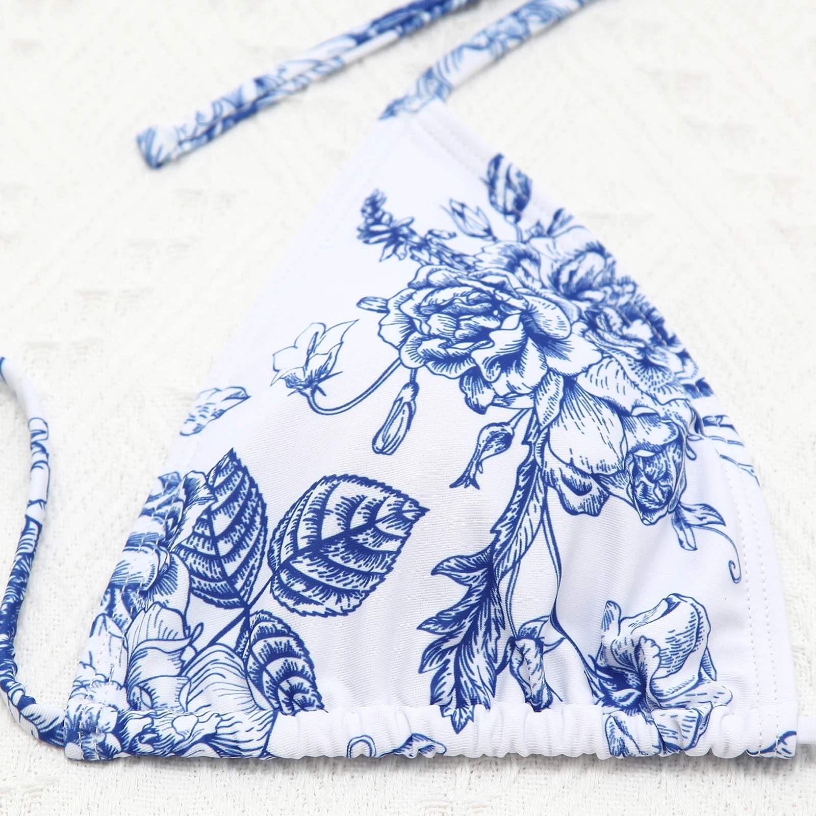 ผู้หญิงผ้าพันคอ Micro บิกินี่ Retro ดอกไม้พิมพ์ Backless Halter คอชุดว่ายน้ํา Tie-up Thong ชุดว่ายน้ําฤดูร้อน Beachwear ชุดว่ายน้ํา