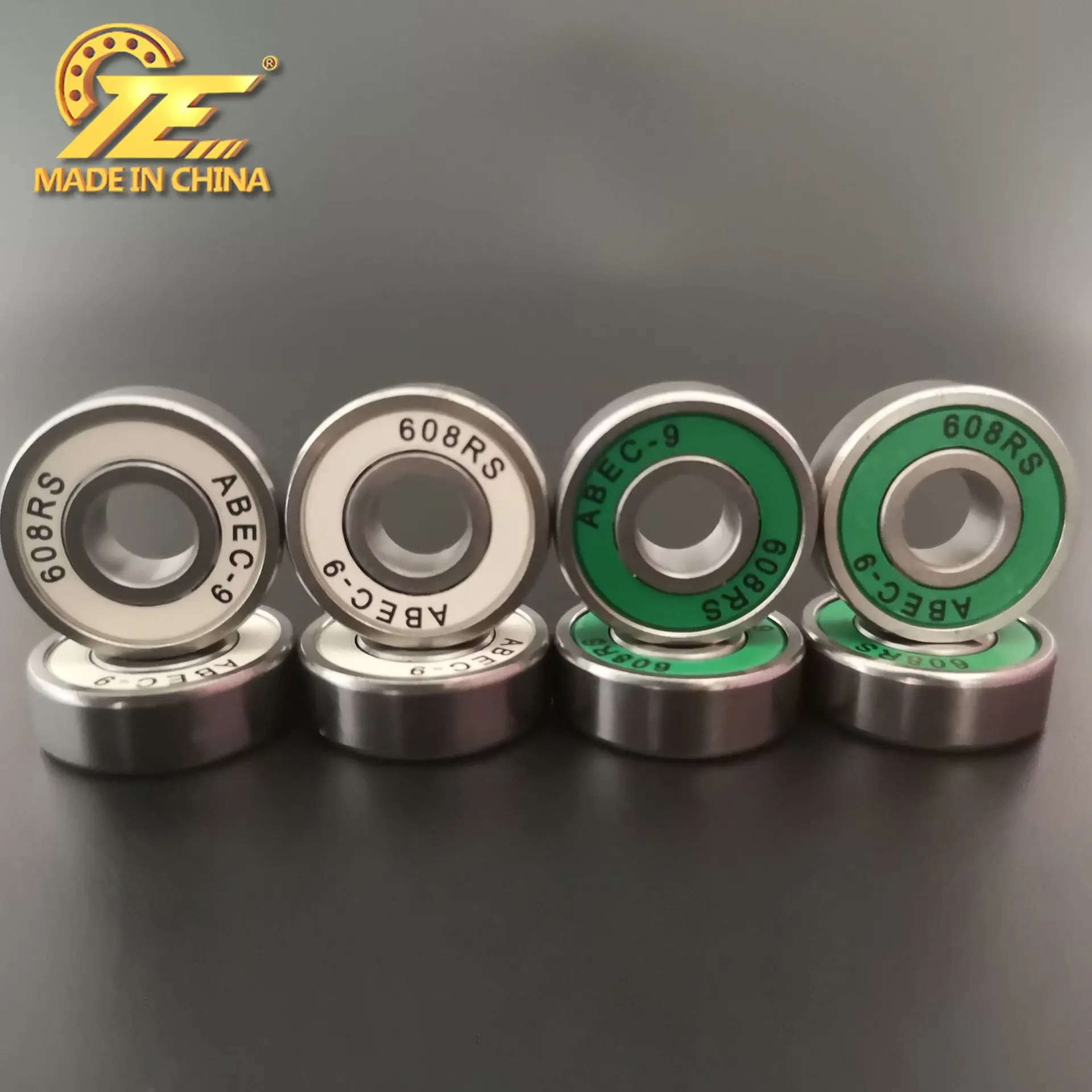 Spot supply skateboard roller skates drift plate long plate bearing ABEC-9 silent bearing 608RS