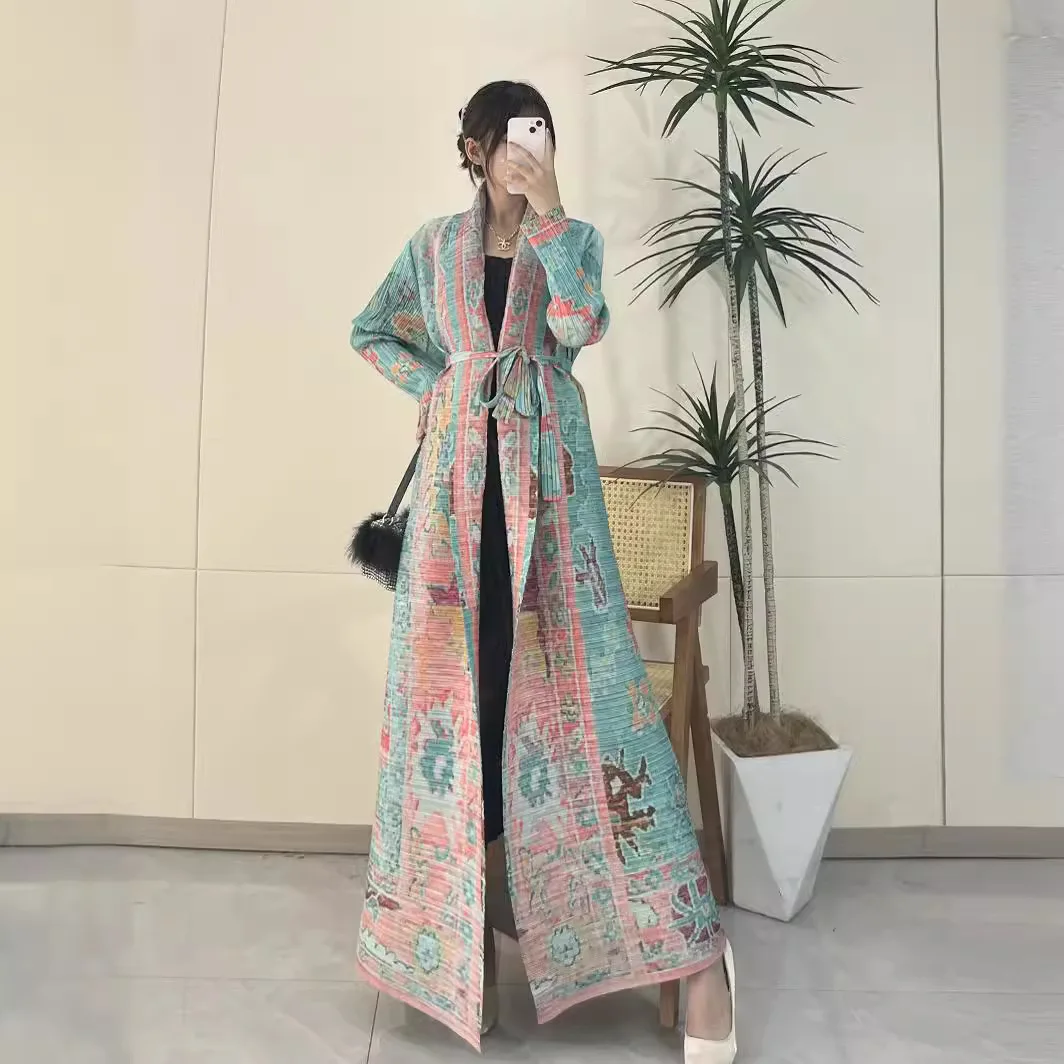 Pleats Elegant Pleated Long Trench Coat 2024 Spring And Summer New Long Robe Coat Jacket Cape Print Fashion