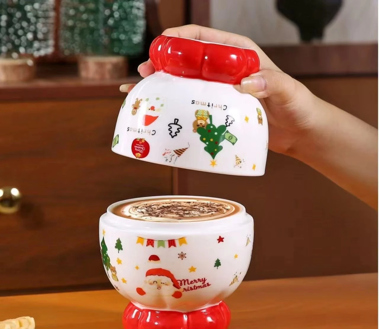 400ML  Christmas Double-layer Ceramic Decoration Candy Bowl Cartoon Santa Claus Storage Jar Decoration Ornament Holiday Gift Box view 4