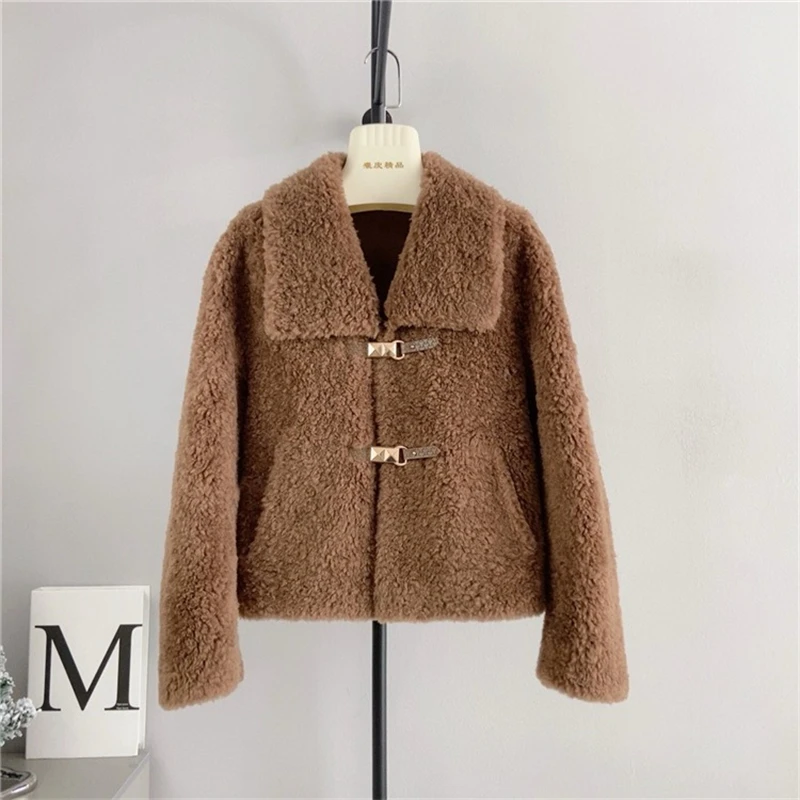 2024 Fall and Winter New Lambswool Fur Buckle Short Jacket Women Sheep Shearling Pure Wool Warm Coat PT4127