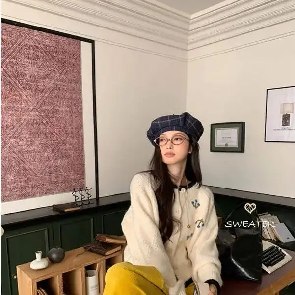 

Knitted Cardigan Gentle Heavy Industry Embroidery Round Neck Sweater Jacket Women Autumn Winter Yellow Soft Waxy Twist