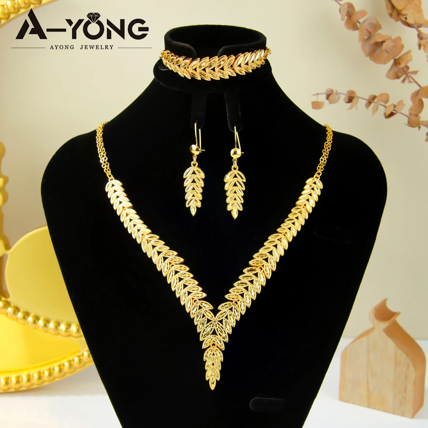Dubai Gold Jewelry Set 24k Gold Plated Arabic Elegant Geometric Necklace Bracelet Earrings Nigeria Women Wedding Jewelrys
