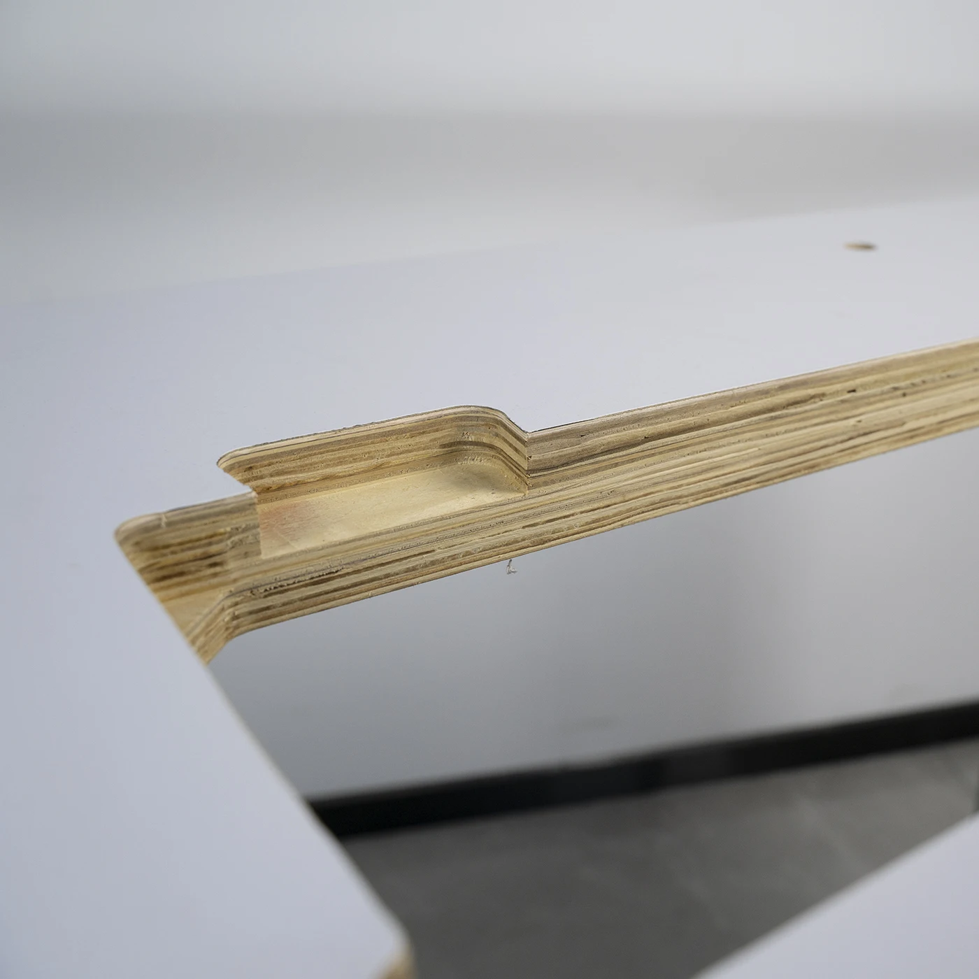 Picture 3: HK-Table for Industrial Sewing Machine