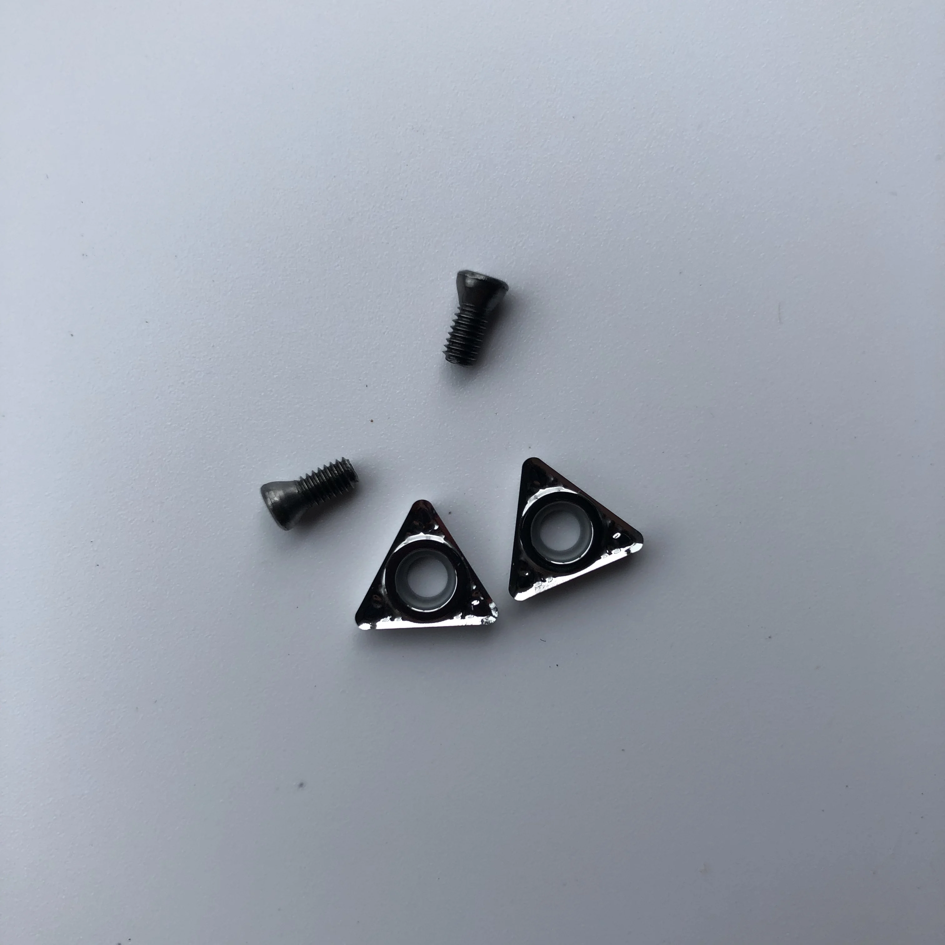 

10pcs AM8700 with Screwdriver Three Side Auto Repair Tools Cutting Tips Gift for MechanicsCar Disc Lathe Drive Machine Bit Set