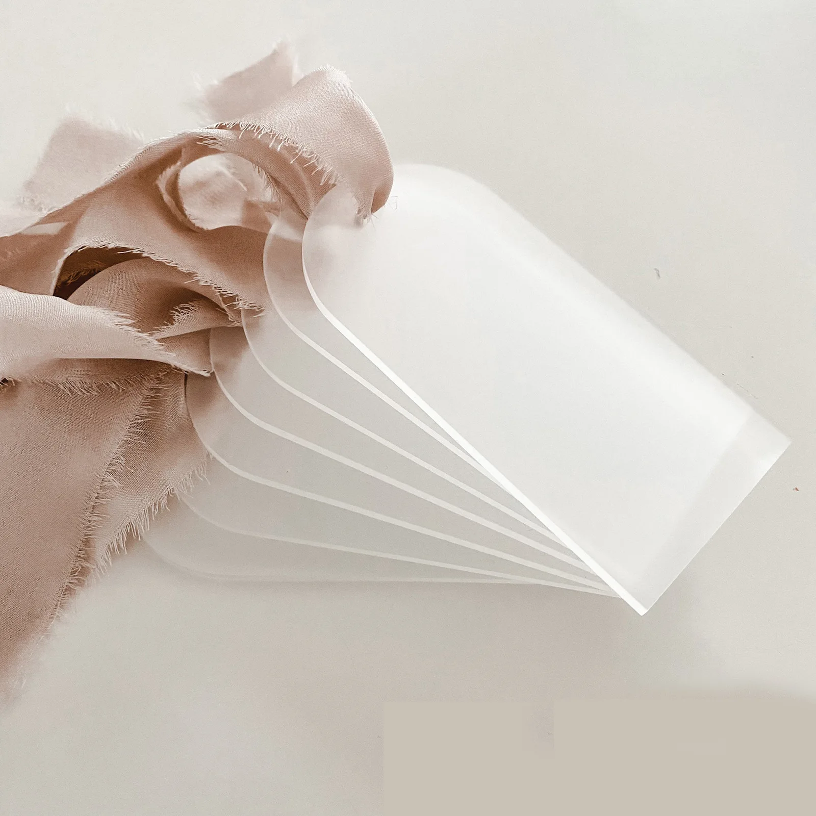 

Blank Acrylic Arch Without Ribbon Wedding Seat Label Party Business Card Reserved Seat Sign Festival Party Decoration Bookmark
