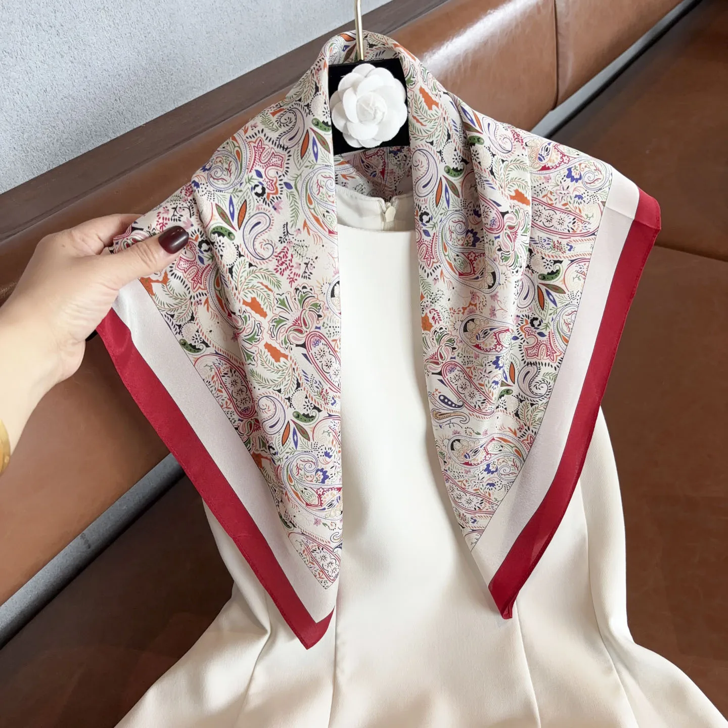 fashionable-silk-scarf-double-gauze-neck-protection-square-scarf-versatile-high-end-gift-small-square-scarf-for-youn