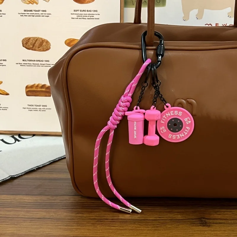 Charm Taschenanhänger Schlüsselanhänger Neue Mode Sport Rucksack Anhänger Niedlicher rosa Schlüsselanhänger Sport Cup Hantel – Detail 4