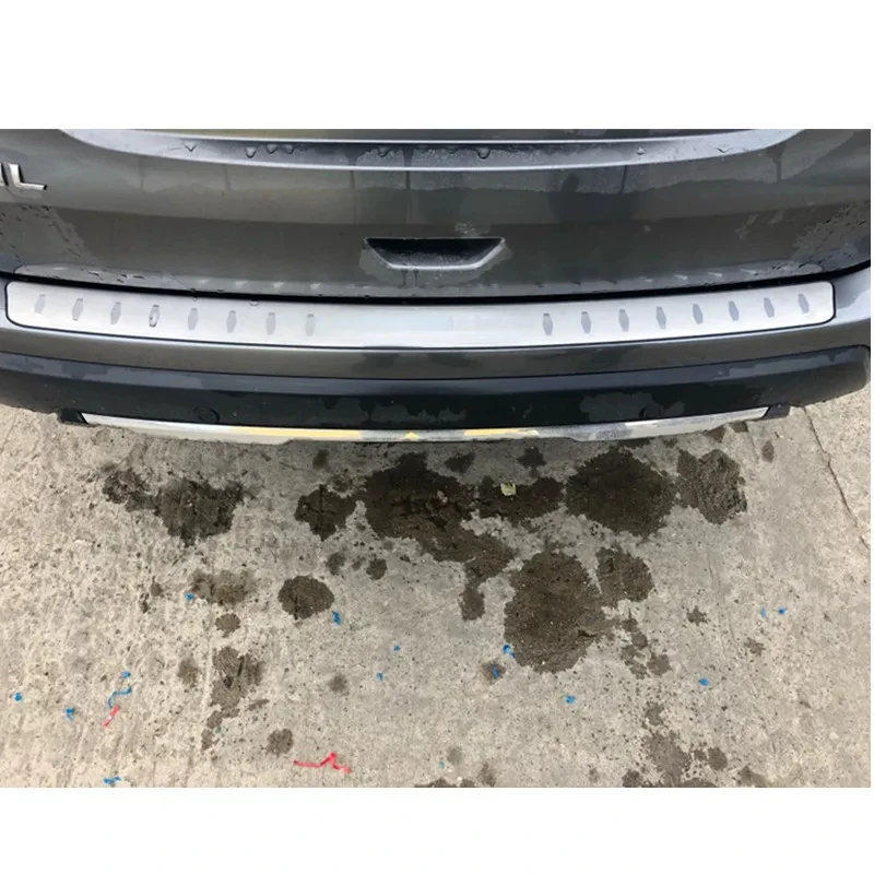 Ultrathin Stainless Steel Rear Bumper Protector Sill Trunk Tread Plate Trim For Nissan X-Trail X Trail T32 2014- 2021