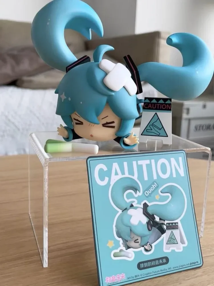 Falling Hatsune Miku Mysterious Box Vocaloid Anime Model Girls Fufu Figure Doll Ornaments Action Figurines Miku Pvc Gifts