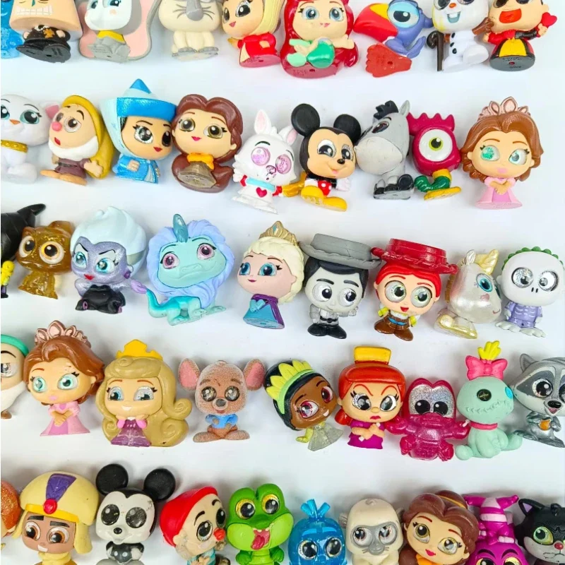 Disney Doorables Mickey Minnie Stitch Snow White Mermaid Action Figure Pode Escolher Big Eyes Dolls Coleção Modelo Brinquedos Kids Gift