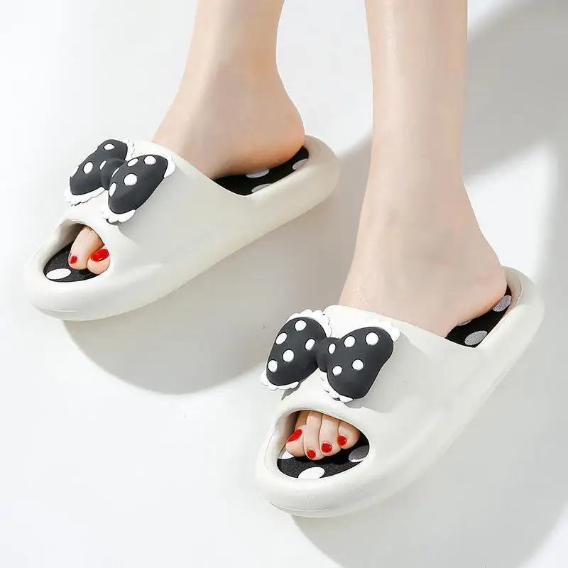 Bow Women's Slippers Cute Thick Sole Comfortable Non-Slip Sandals Bathroom Indoor Soft Platform Couple Slippers New Summer 2023