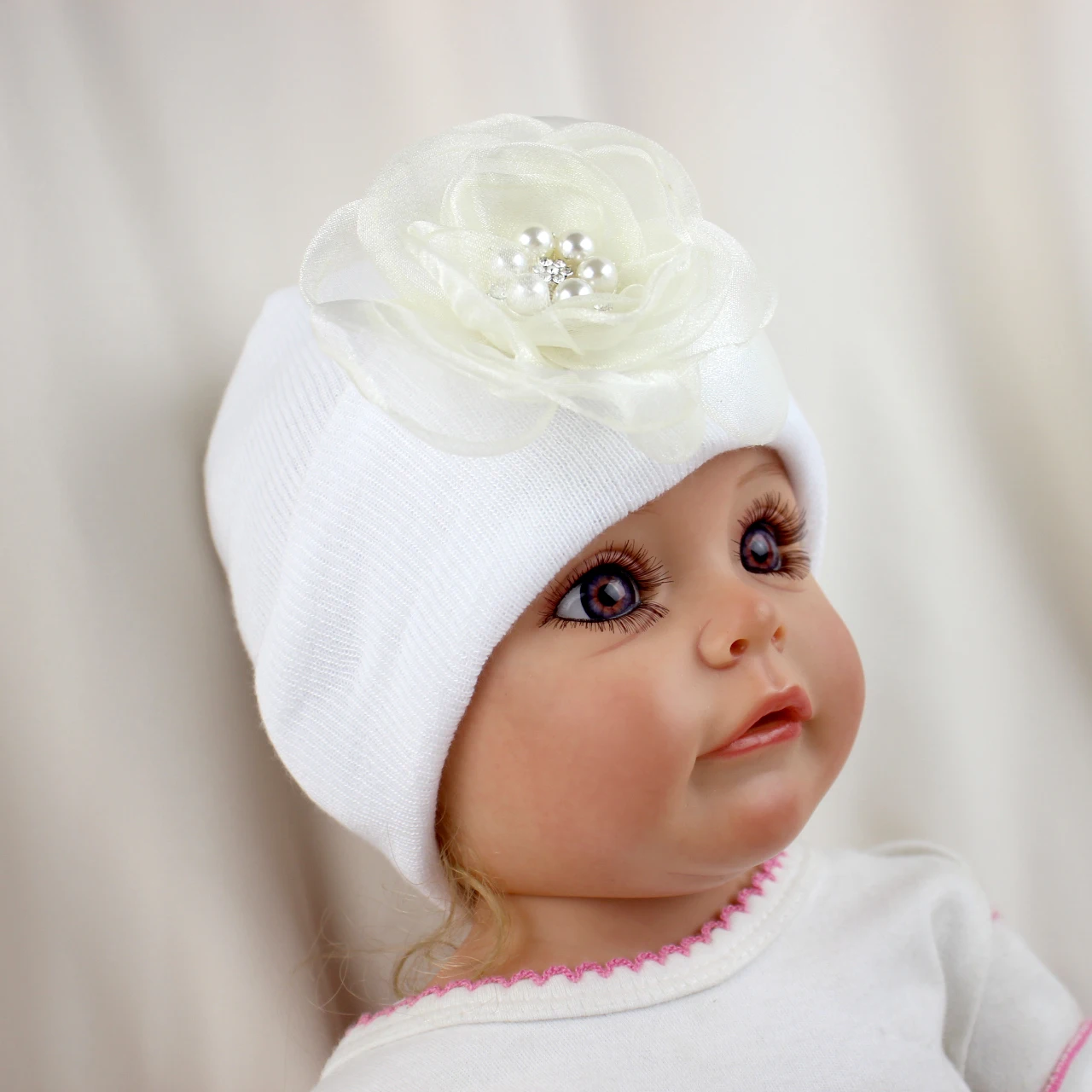 0-6Months Knitted Beanie with Diamond Mesh Flower Baby Girls Cute Hat New Born Baby Hospital Warm Knit Hat Winter Warm Bonnet