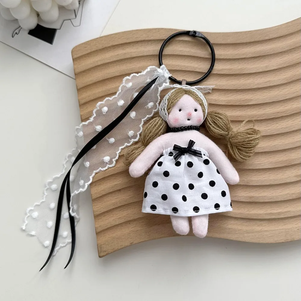 Princess Girl Shaped Girl Keyrings Car Pendant with Lace Florals Dress Girl Shaped Bag Ornament Girl Shaped Keyring Bag