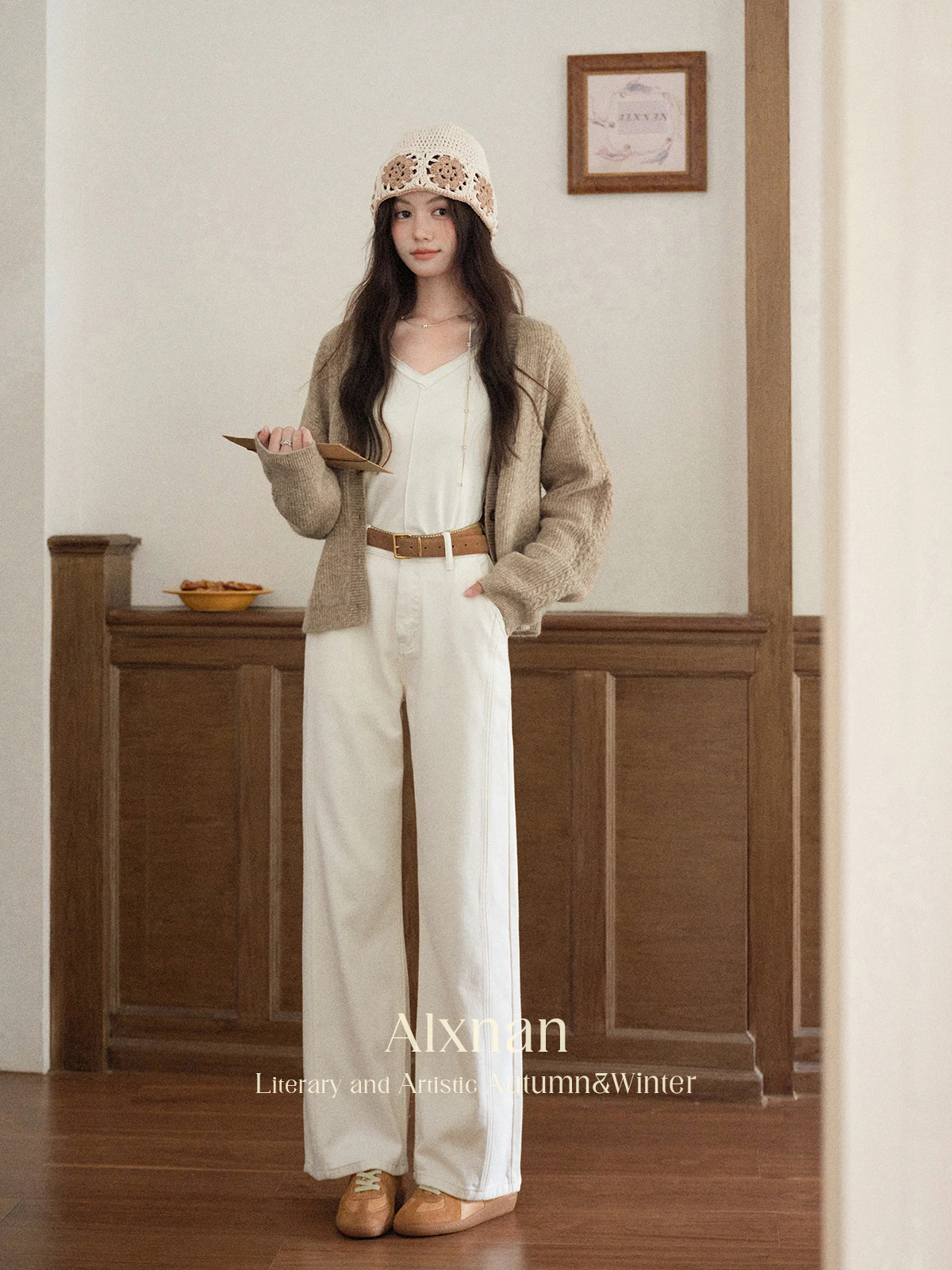 

ALXNAN White Jeans High-waist Wide-leg Straight Women's Denim Pants Cotton 100% Autumn New Casual Office Lady Baggy Pants L56998