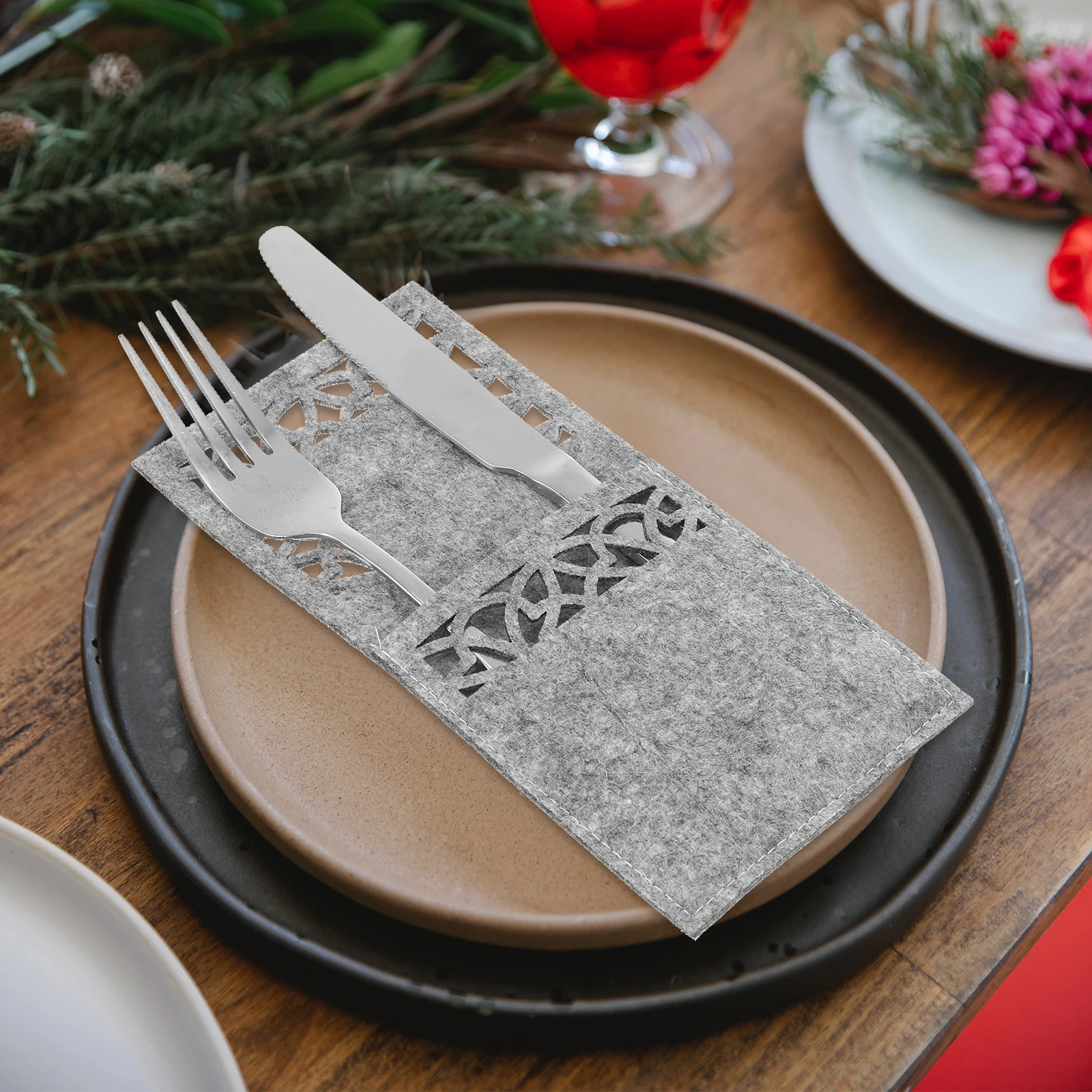 

4pcs Cutlery Covers Knife Fork Bag Dining Table Storage For Christmas Party Home Restaurant Use Xmas Cutlery Holder