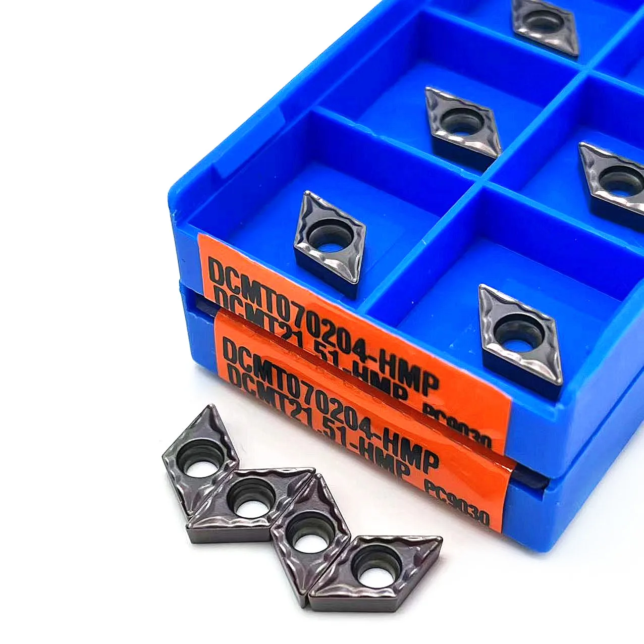 10 pz lama da taglio di alta qualità DCMT070204 DCMT11T304 DCMT11T308 HMP PC9030 NC3020 inserti in metallo duro utensile per tornitura interna DCMT