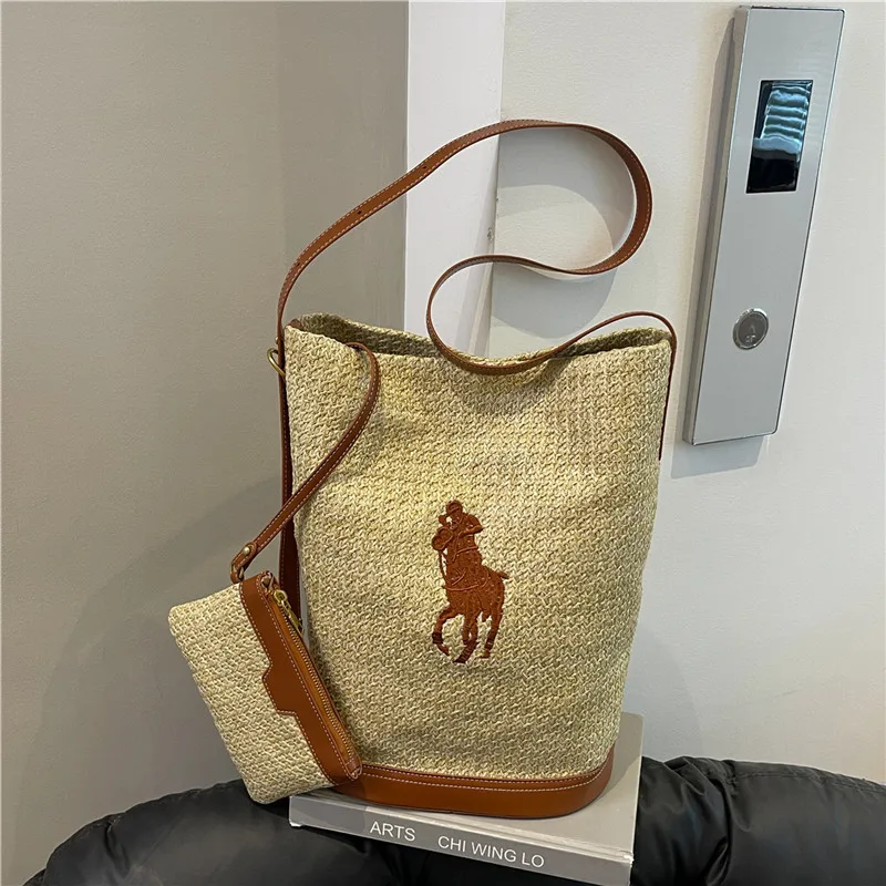 

Женская сумка-ведро из лафитовой соломы 2025 года — летняя сумка через плечо большой вместимости, пригородная сумка подмышками с регулируемым ремешком