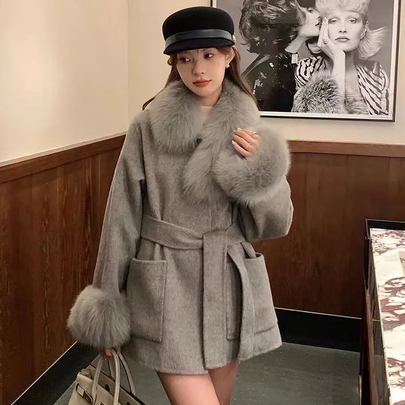 2024 Korea Gray Wollen Coat With Belt Woman Winter Chic Solid Faux Fur Collar Thick Warm Chic Long Ladies Lace Up Coat Outwear