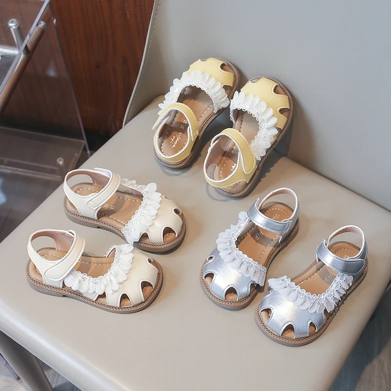 Sandalias de Playa para Niñas, Diseño Calado, Estilo Princesa, Verano 2026, Nueva Moda, Color Sólido, Versátiles