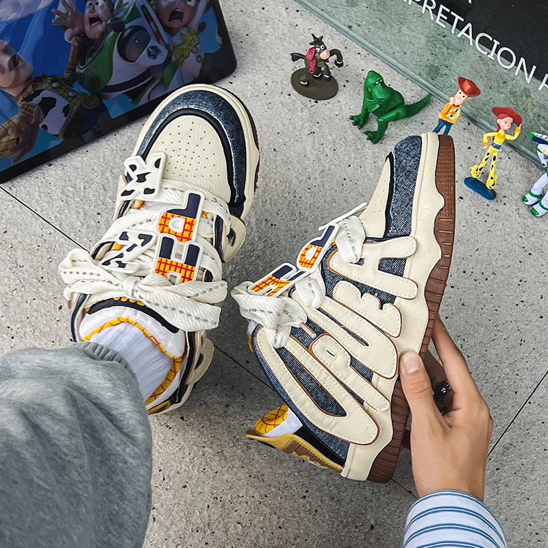 

​ 2025 Модные мужские туфли для скейтбординга — крутой уличный стиль, американский дизайн в стиле ретро, толстая подошва, повседневные и многофункциональные