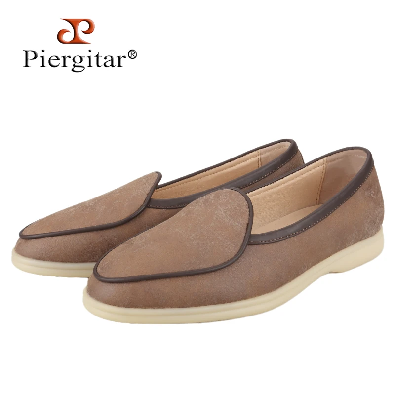 Piergitar Classic Model Popular Color Maillard Flannel Summer Walk Shoes Cream Colored Non-Slip Outsole Men Slip-On Loafers