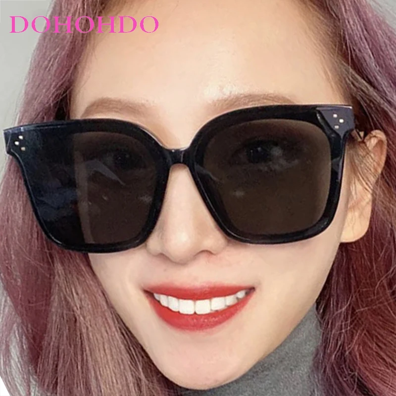 

Retro Cat Eye Rivets Decorate Luxury Design Women Sunglass Brand Men Sunglass Outdoor Travel Drive Fishing Eyewear UV400 Lentes
