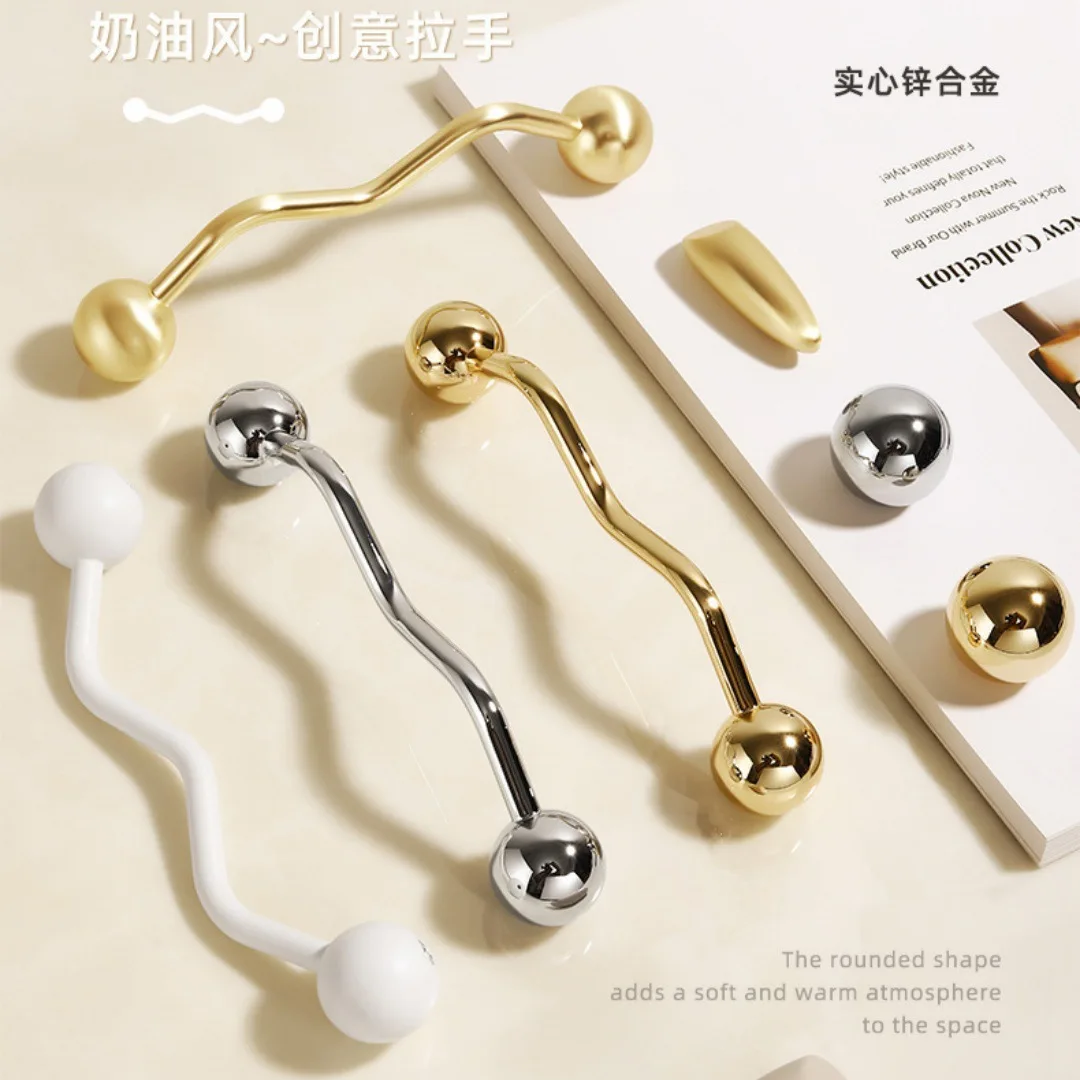 Gold and Silver Wardrobe Door Handles Modern Copper Drawer Single-Hole Knobs Cabinet Solid Zinc Alloy Pulls Furniture Hardware