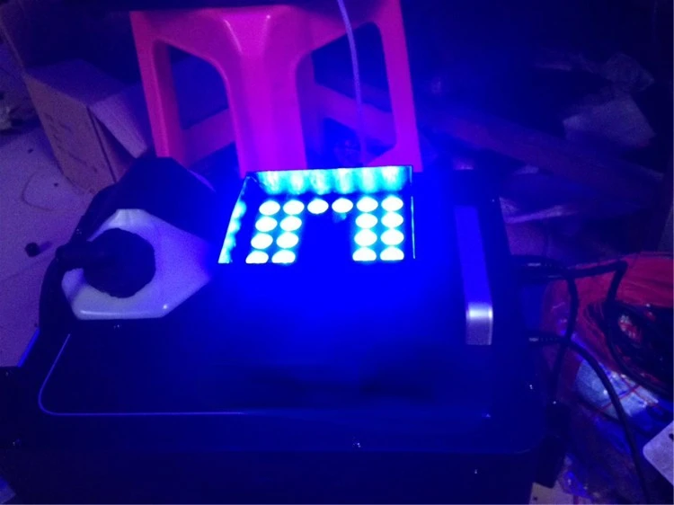 New 1500w smoke pylons smoke machine smoke color changing machine full color triple RGB  24 led colorful fog machine