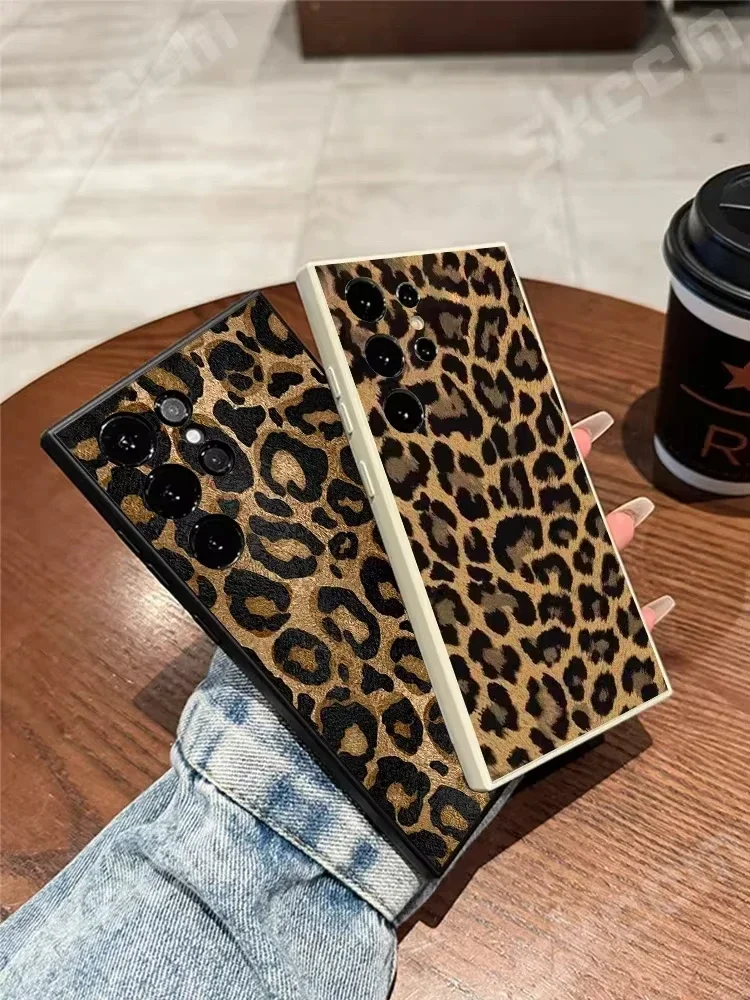 Leopard Print Pattern Phone Case For Samsung Galaxy S24 Ultra S23 FE S22 S20 Plus A73 A72 A71 A55 A54 A51 A50 A35 A15 Cover