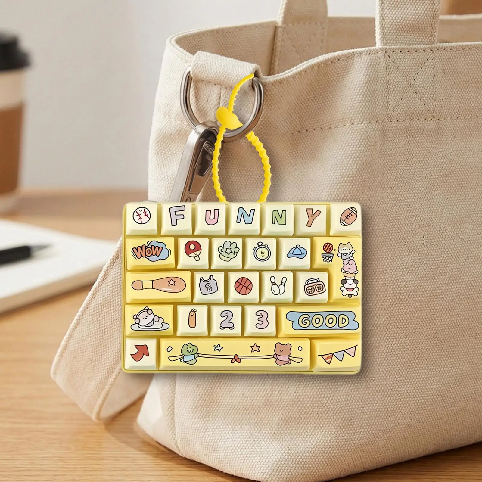 Keyboard Keychain 26-Key Creative Fun Keyboard Bag Charm Fidget Keychain For Kids Adults Game Lovers Backpack Purse Home Office