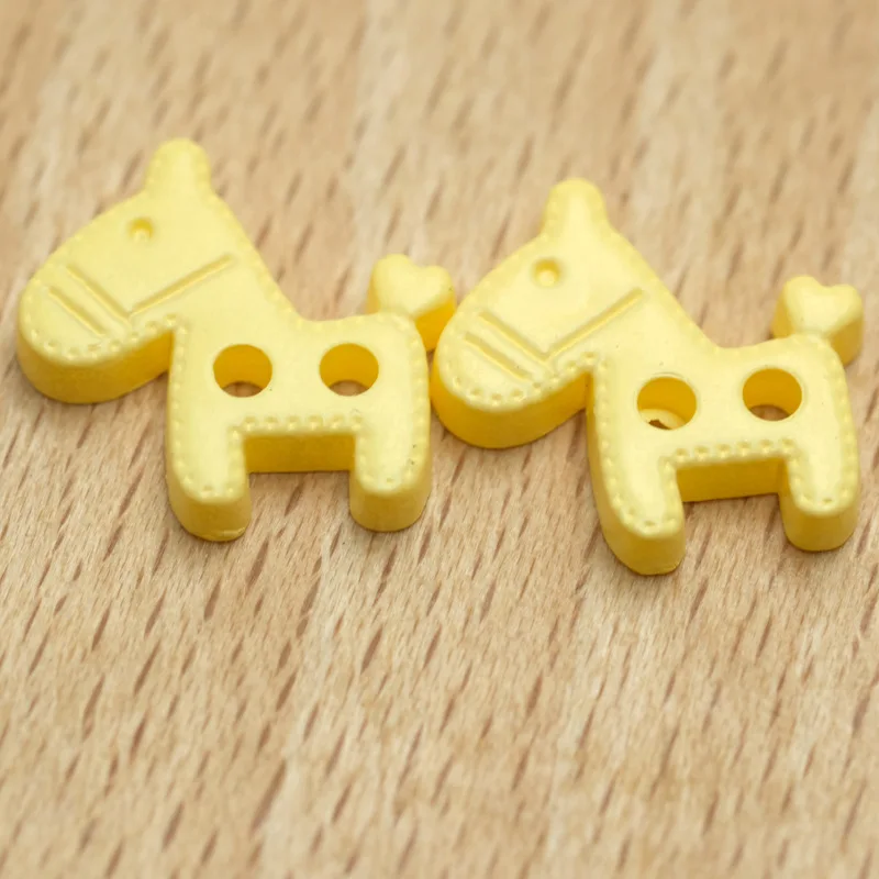 Cute Horse Shape Resin Buttons Set - 2-Hole Colorful Decorative Buttons for Kids' Clothing Garment Accessories
