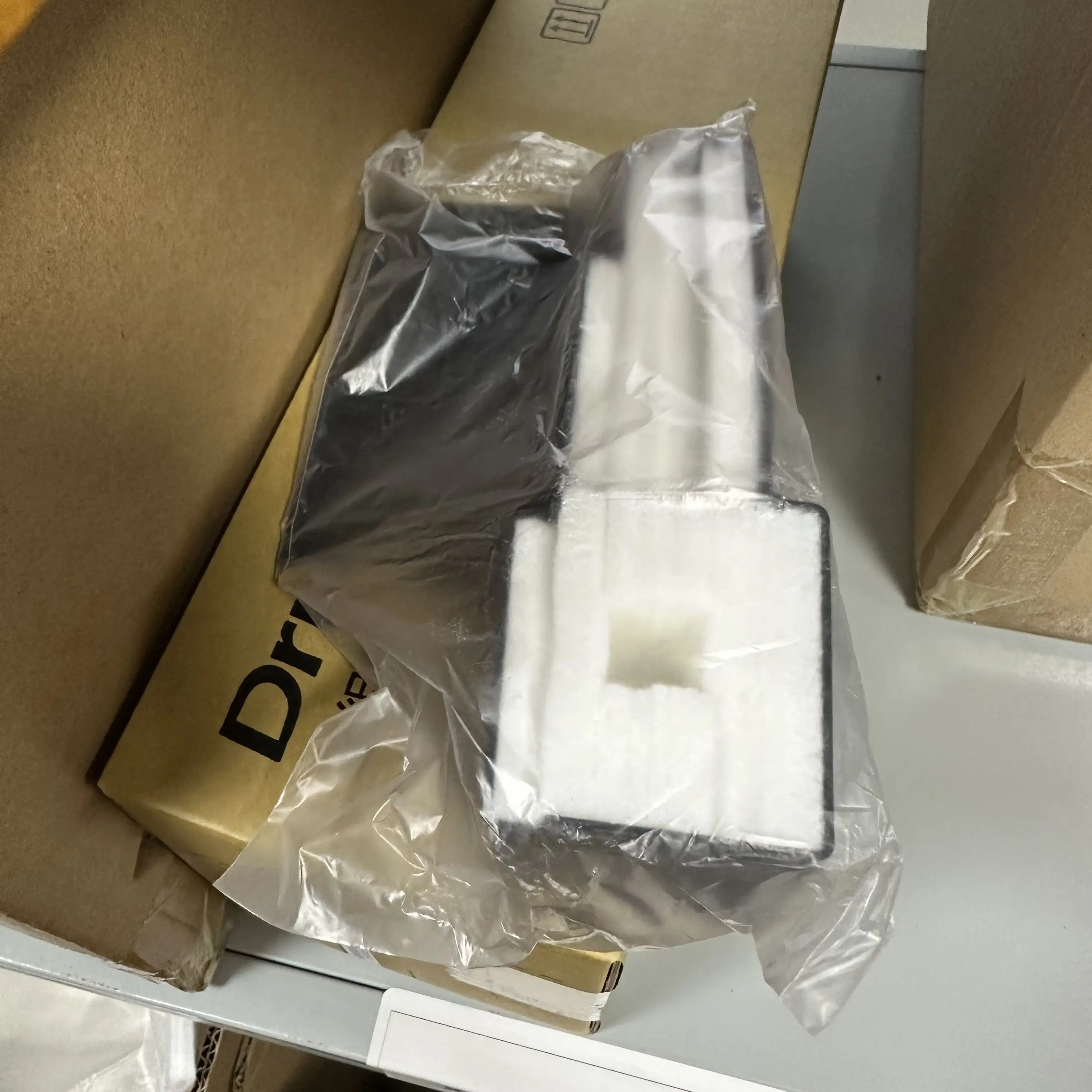 

1PC Waste Ink Sponge Tank for EPSON L111 L120 L130 L132 L211 L300 L301 L355 L220 L210 L110 L380 L365 L222 L360 L366 L310