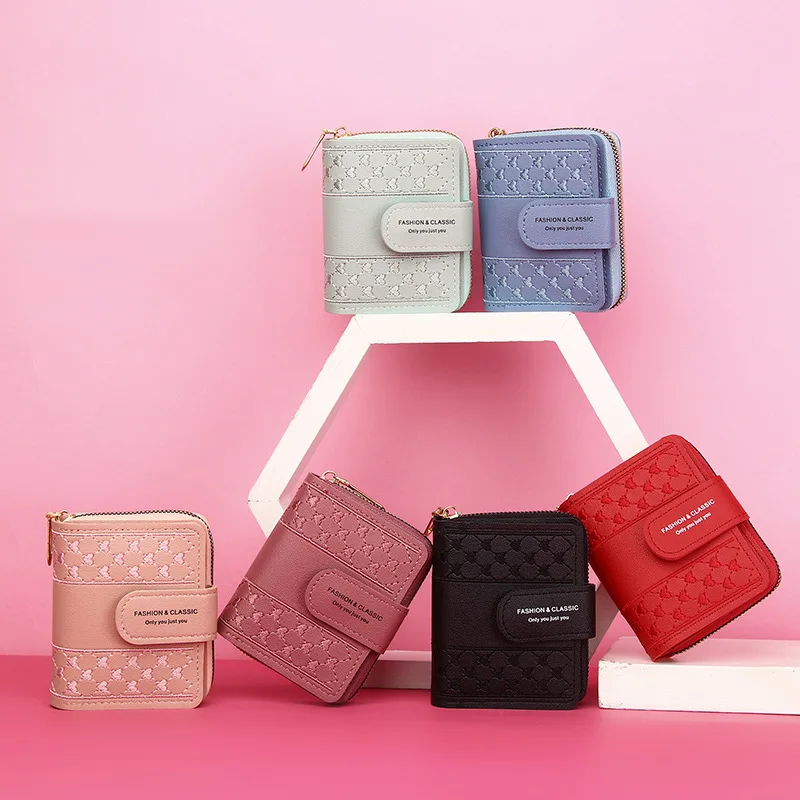 Women's Short Zipper Wallet Large Capacity Coin Purse Colorful Heart-Shaped Clutch Card Holder Versatile Fashion Accessories