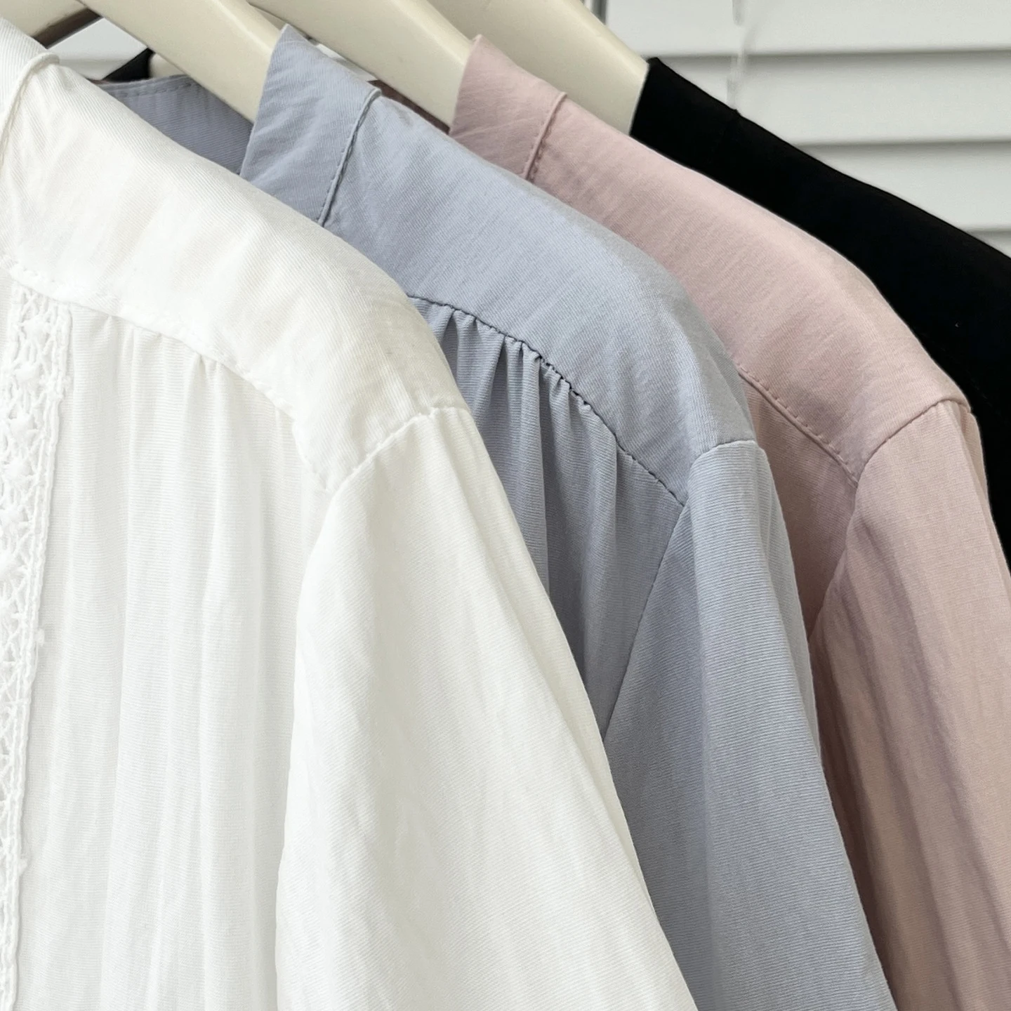 2026 Summer Plus Size V Neck Lace Splicing Open Blouse Short Sleeve Casual Daily Shirt Curvy Ladies 2626 view 5