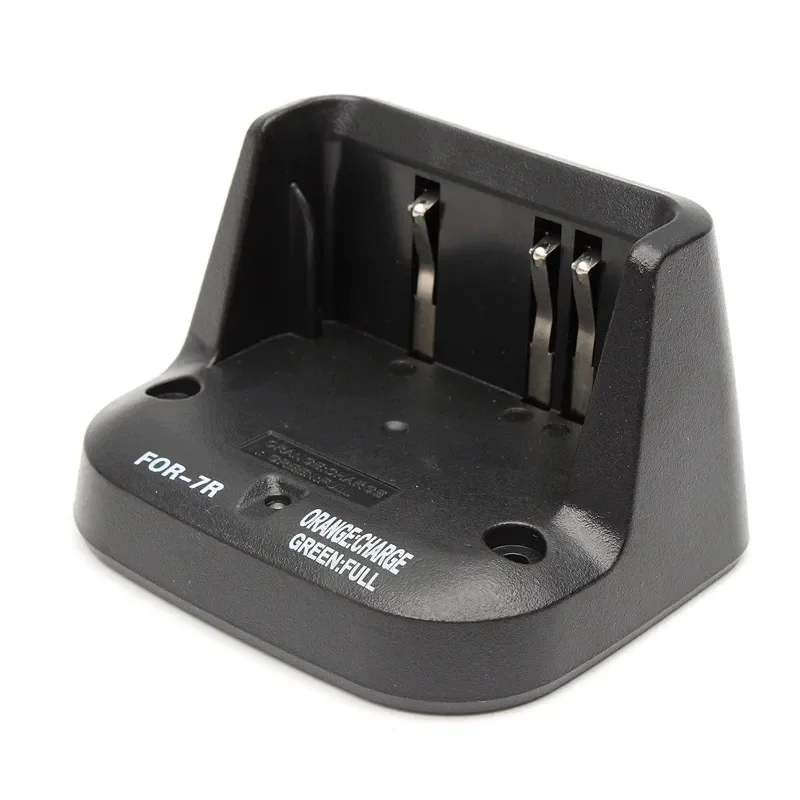 Chargeur Rapide Yaesu VX-5 VX-6 VX-7 Chargeur Rapide CD-15A Pour Yaesu VX-5/ 6/7 - Standard Horizon, Entrée 100-240V CD-15A Batteries FNB-58Li FNB-80Li - 7