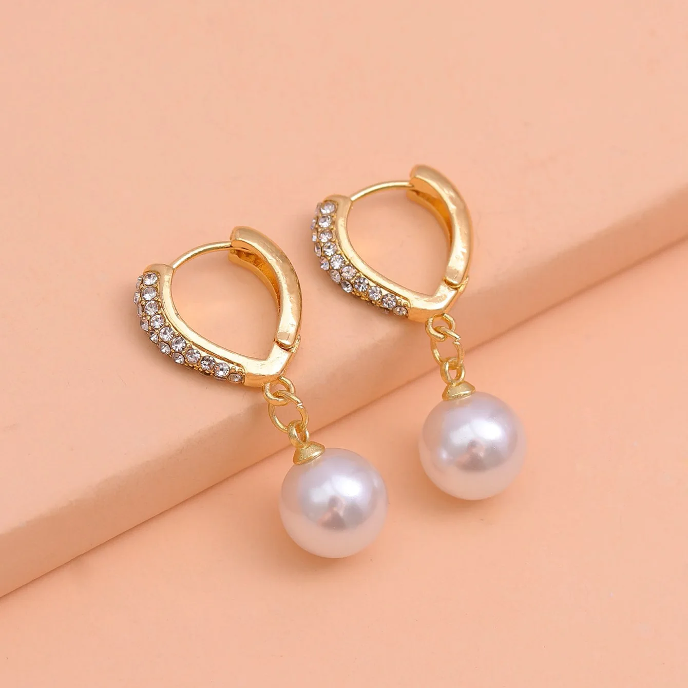 2024 Korean New Simple Imitation Pearl Drop Earrings Fashion Jewelry Zircon Earring For Women Wedding Birthday Party Gifts