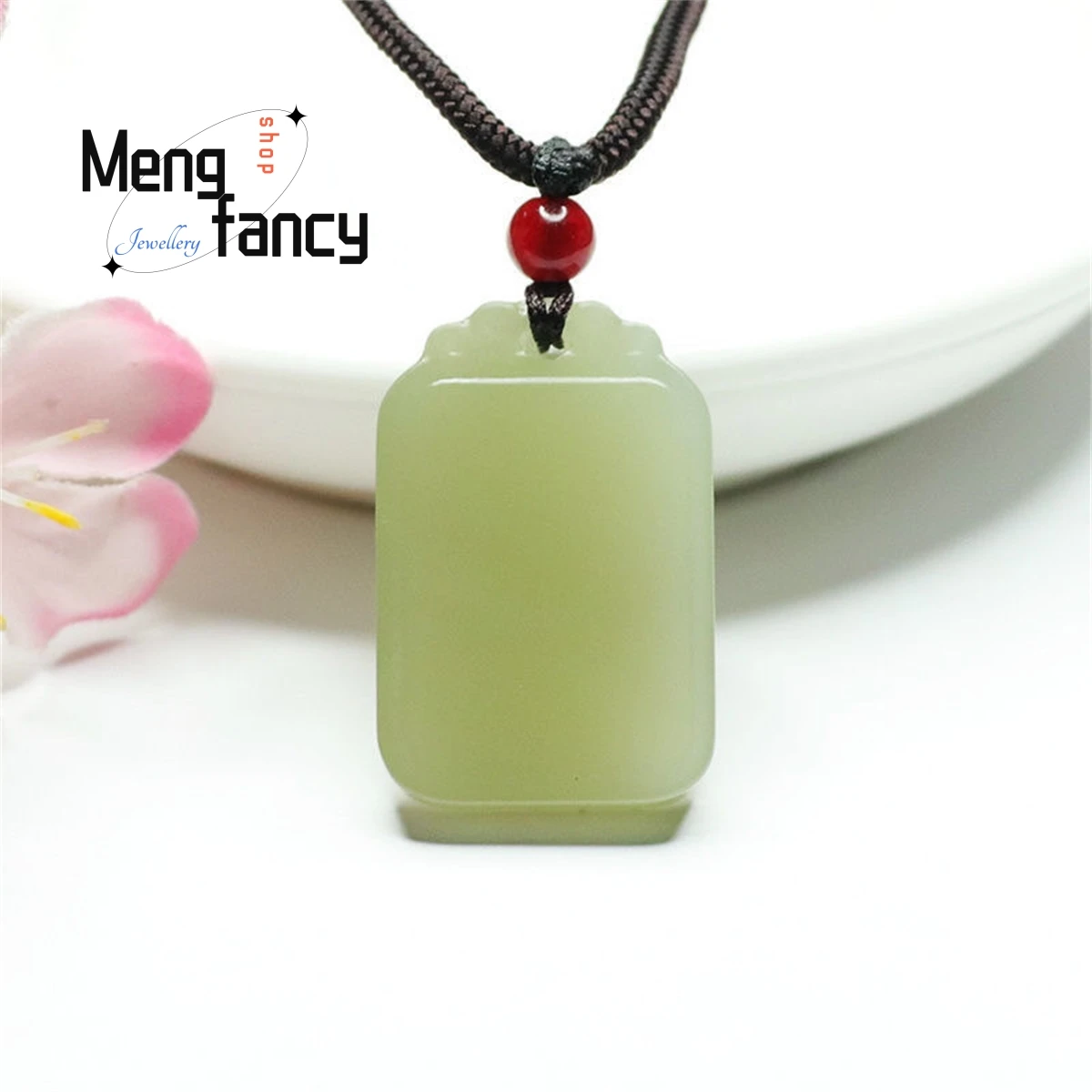 

Natural Hotan Jade Square Antique Medallion Pendant Simple Personality Charm Fashion Versatile Men Women Jewelry Mascot Souvenir