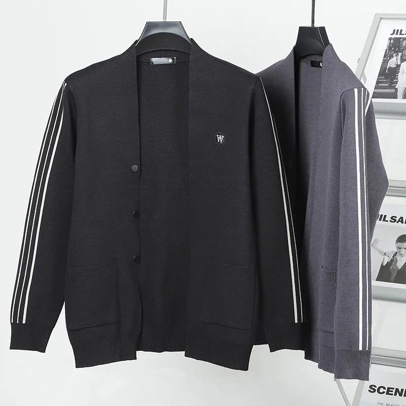 

Soft And Skin-Friendly Knitted Cardigan Coat for Men Pure Color V-Ne Long Sve Casual Faion Urban Sle Autumn New Arrival