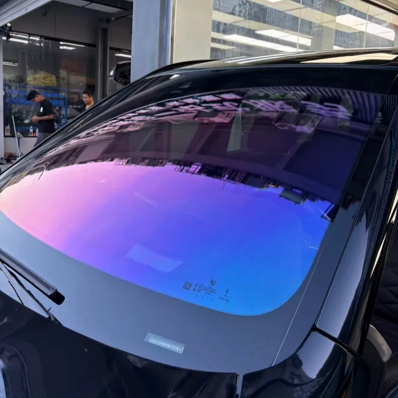 قسط LLumar الحرباء سلسلة نانو السيراميك عالية رفض الحرارة UV99 كتلة نافذة السيارة تينت فيلم مادة PET IRR99 إشارة آمنة #5