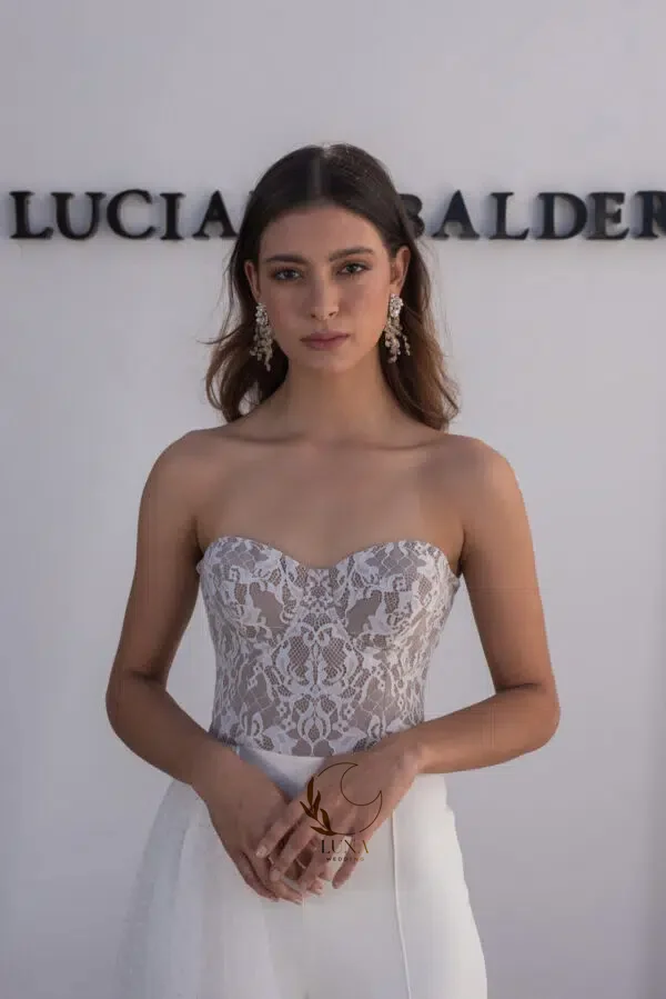 Luna Customized Strapless Lace Wedding Jumpsuit 2026 New Sweetheart Collar Modern Bridal Gown A Line Bride's Party Wear
