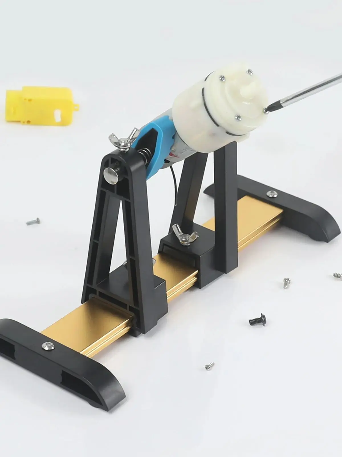 NOWOŚĆ Ruchomy zacisk PCB 360 °   Obrotowy uchwyt do płytek drukowanych Podstawa magnetyczna Trzecia pomocna ręka Mocowanie Narzędzie do lutowania i spawania — zdjęcie 2