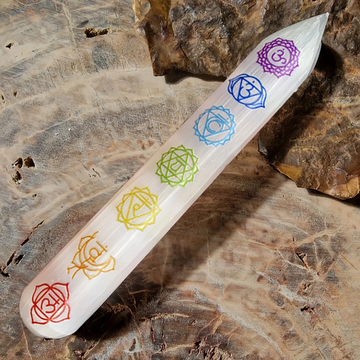 1PC White Selenite Crystal Wand Natural Stones Healing Gypsum Chakela Magic Stick Palm Stone - Energy Healing Gift