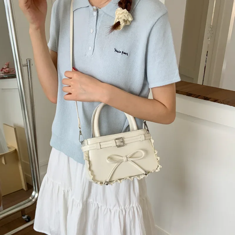 

2025 Summer New! Women's Fashion Versatile Portable Bow Square Bag - Retro Trend Niche Design Shoulder Messenger Bag