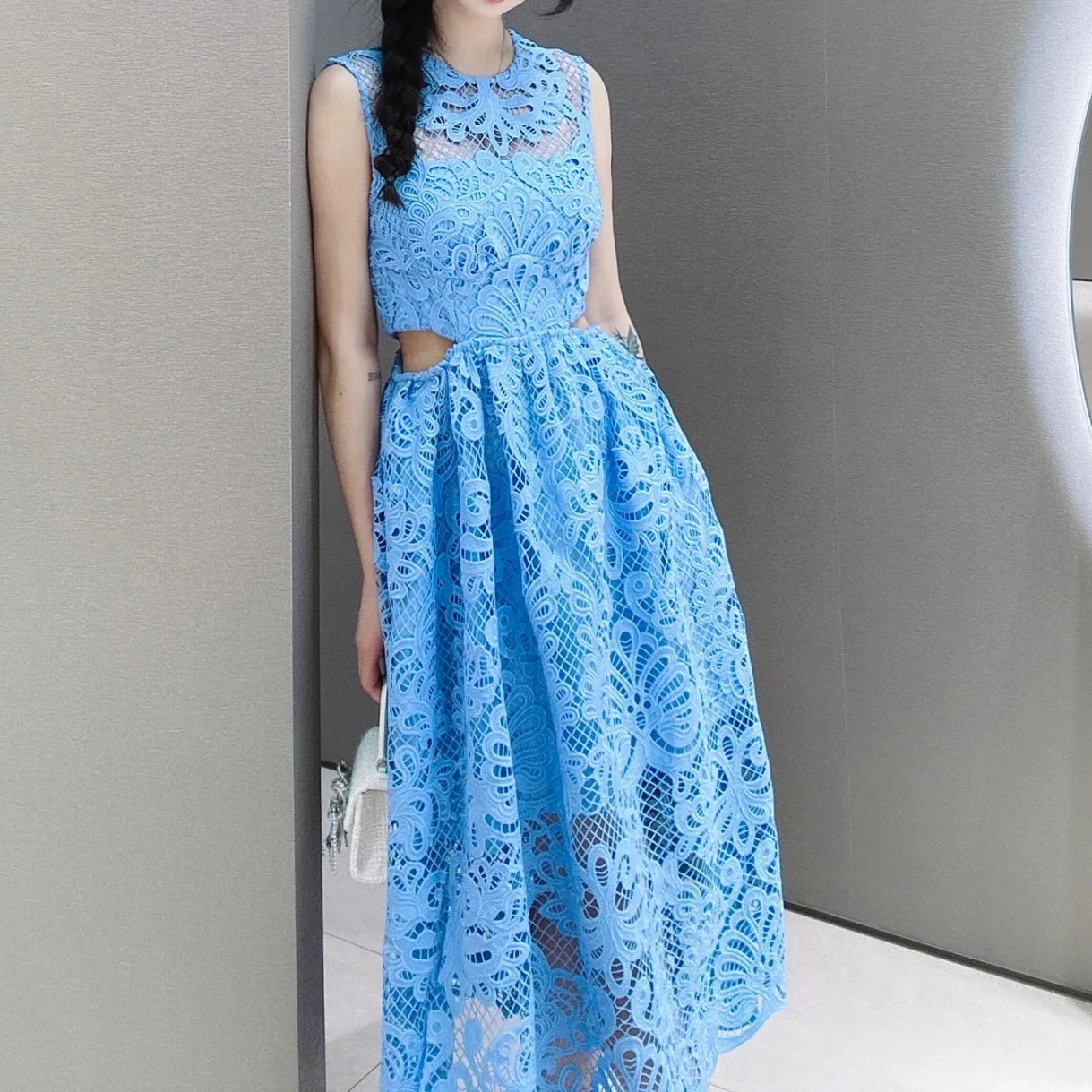 

Синее кружевное элегантное платье с вырезами, женское винтажное платье без рукавов с высокой талией, женский дизайн для подиума, роскошные облегающие платья