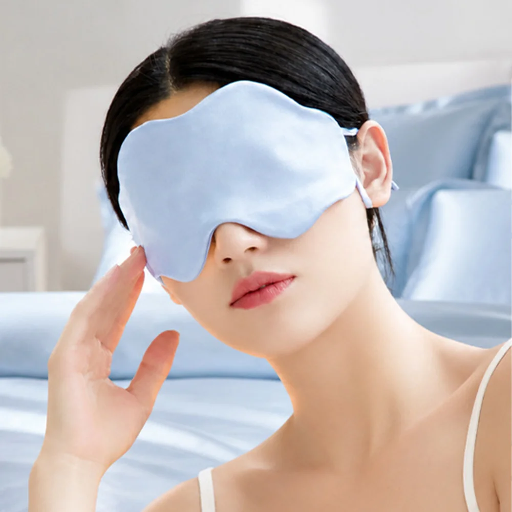 Silk-Like Cloud Thin Style Eye Mask Breathable Cool Light-Blocking Function Ear-Loop Style Adjustable Elastic Band Zero Pressure